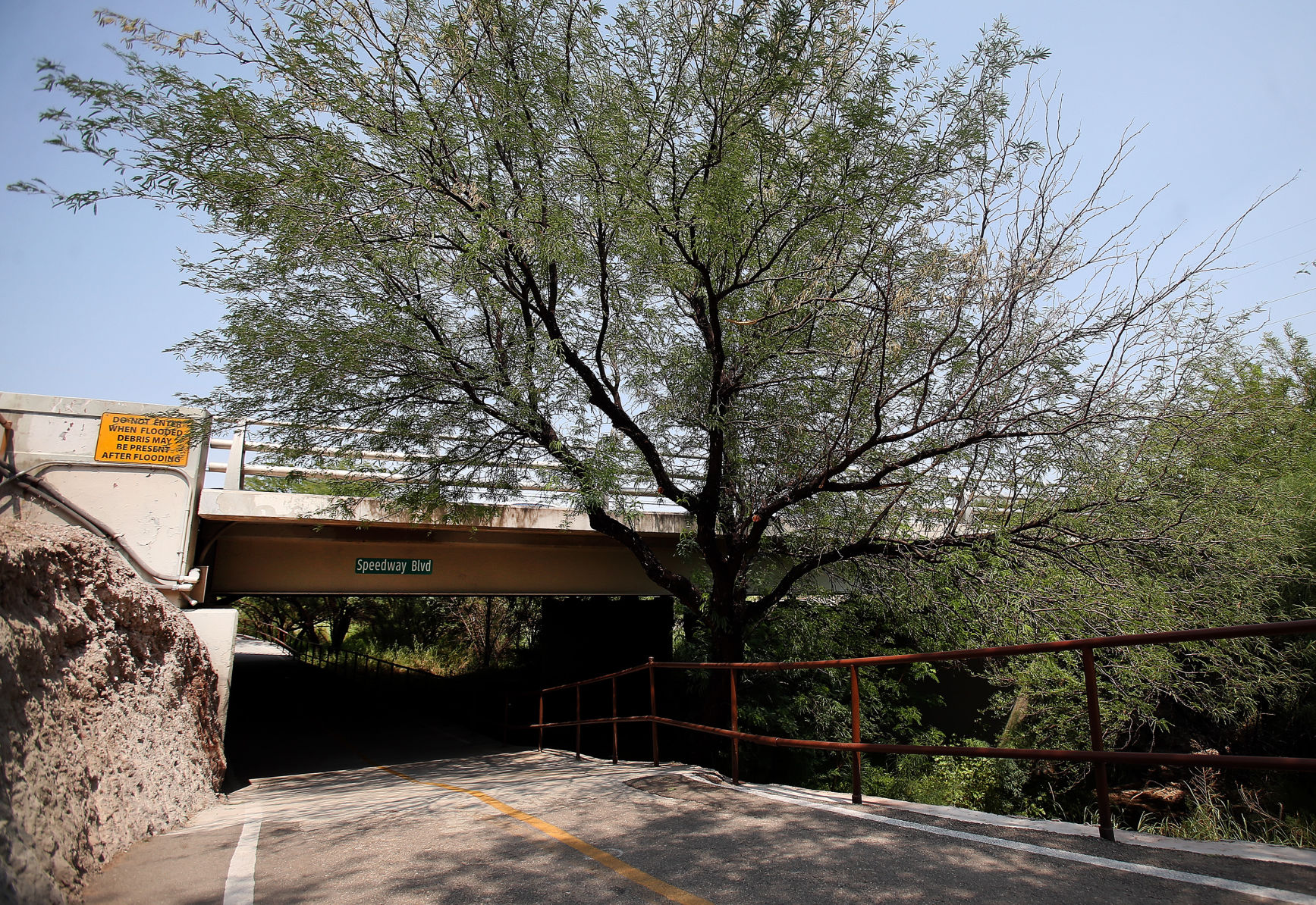 Santa Cruz River flood risk